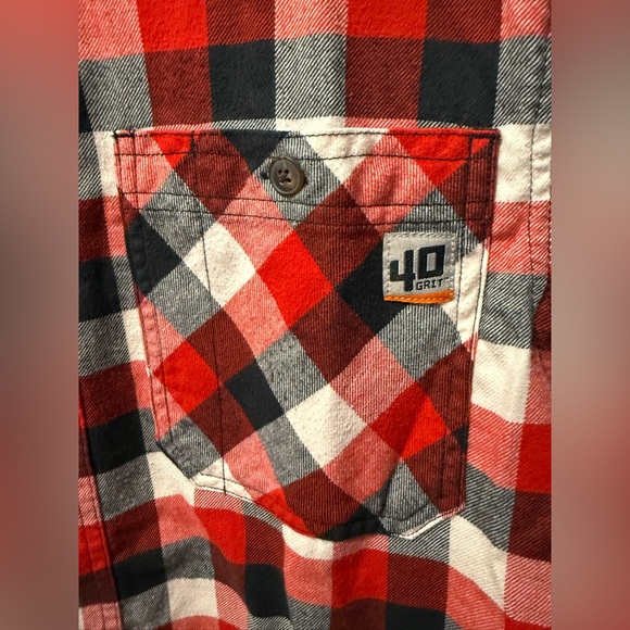 Duluth Trading Co. 40 Grit Flannel, Size L - Picture 3 of 5